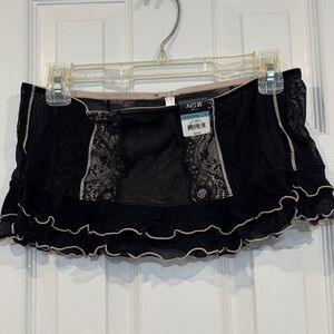 Apt. 9 Black Lace Ruffle Skirt